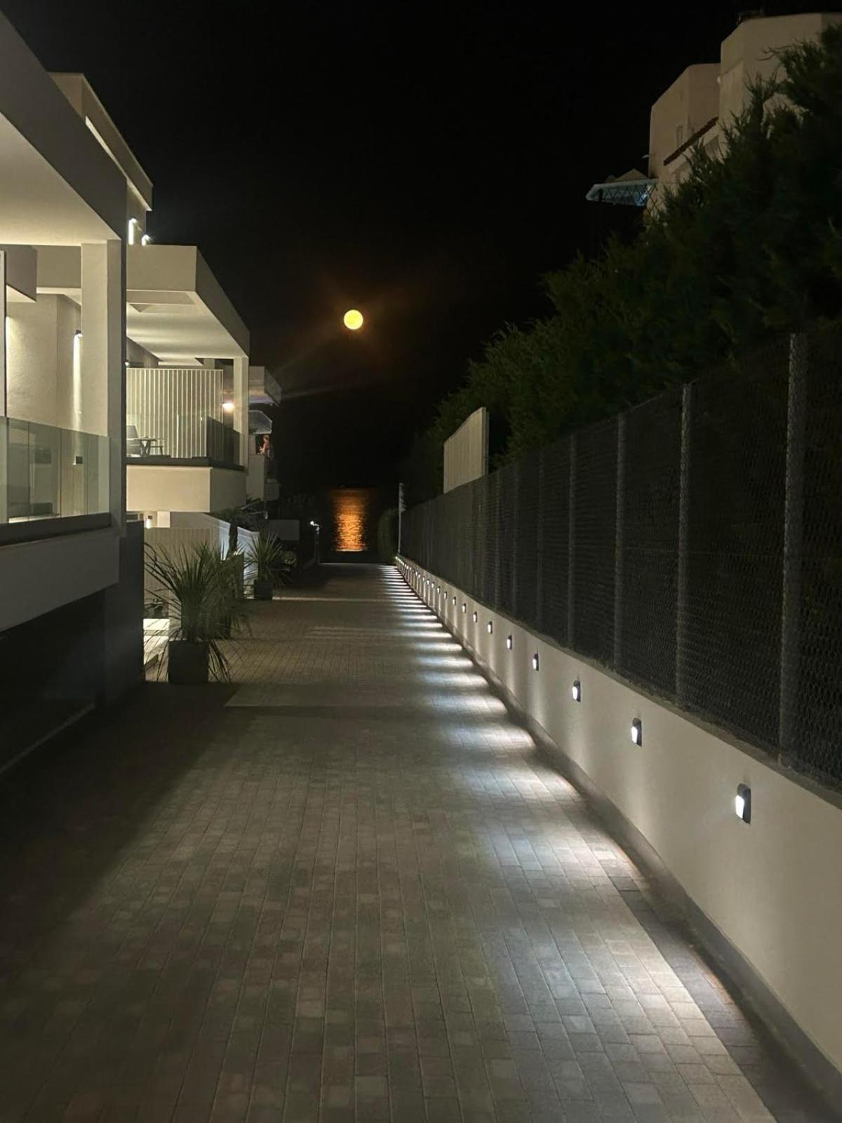 Sealuxe Living Nea Iraklitsa Exterior foto