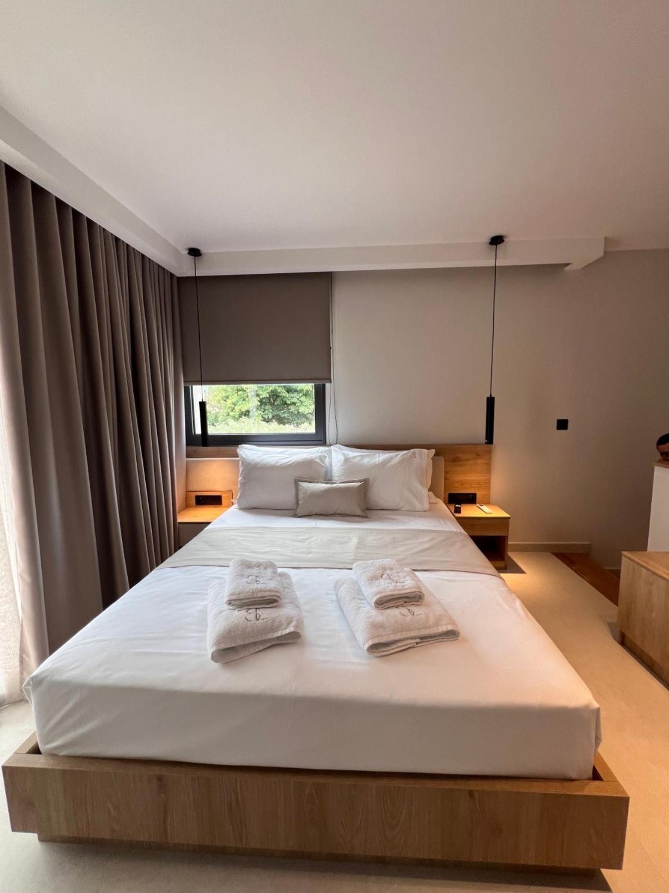 Sealuxe Living Nea Iraklitsa Exterior foto