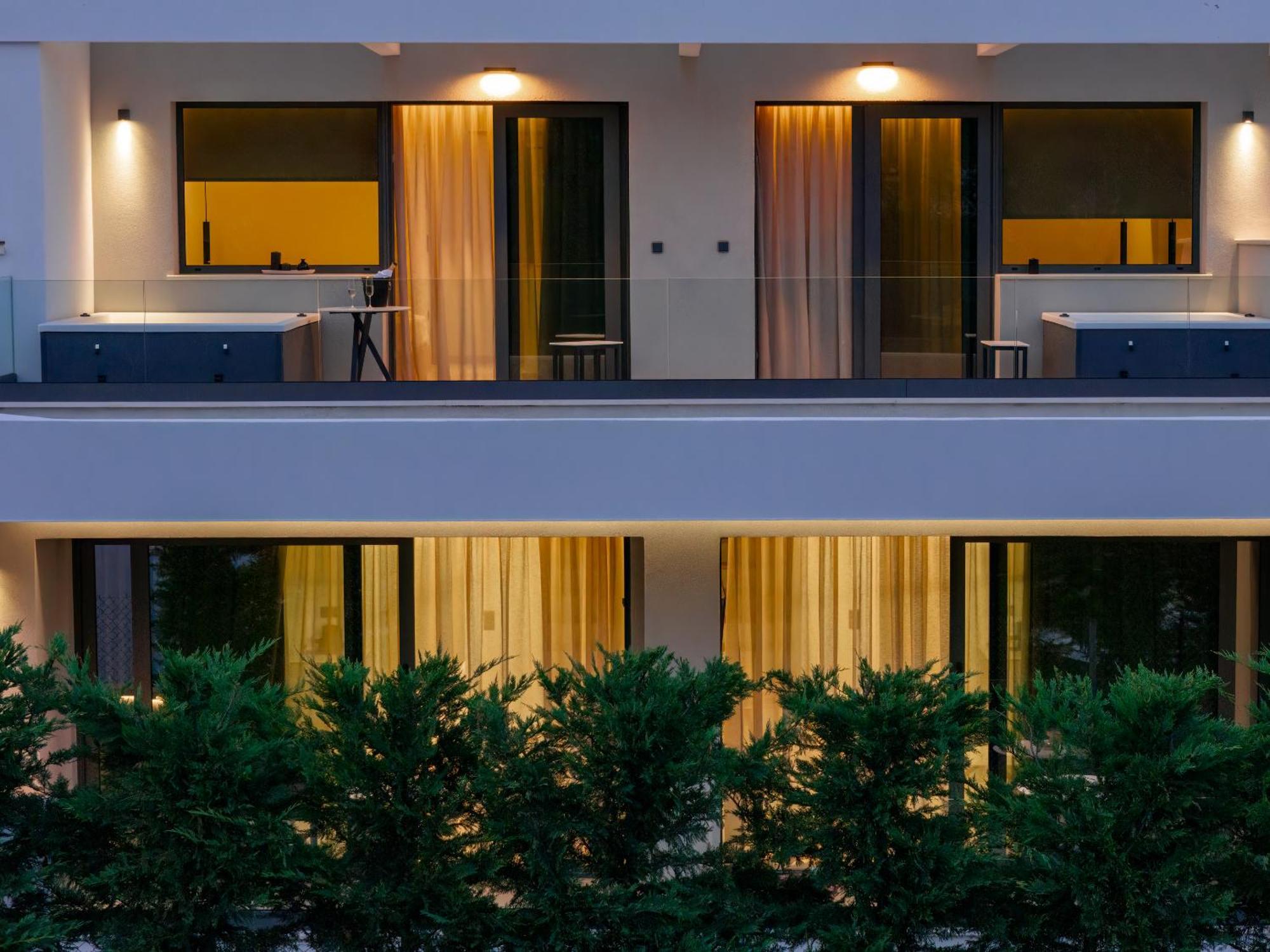 Sealuxe Living Nea Iraklitsa Exterior foto