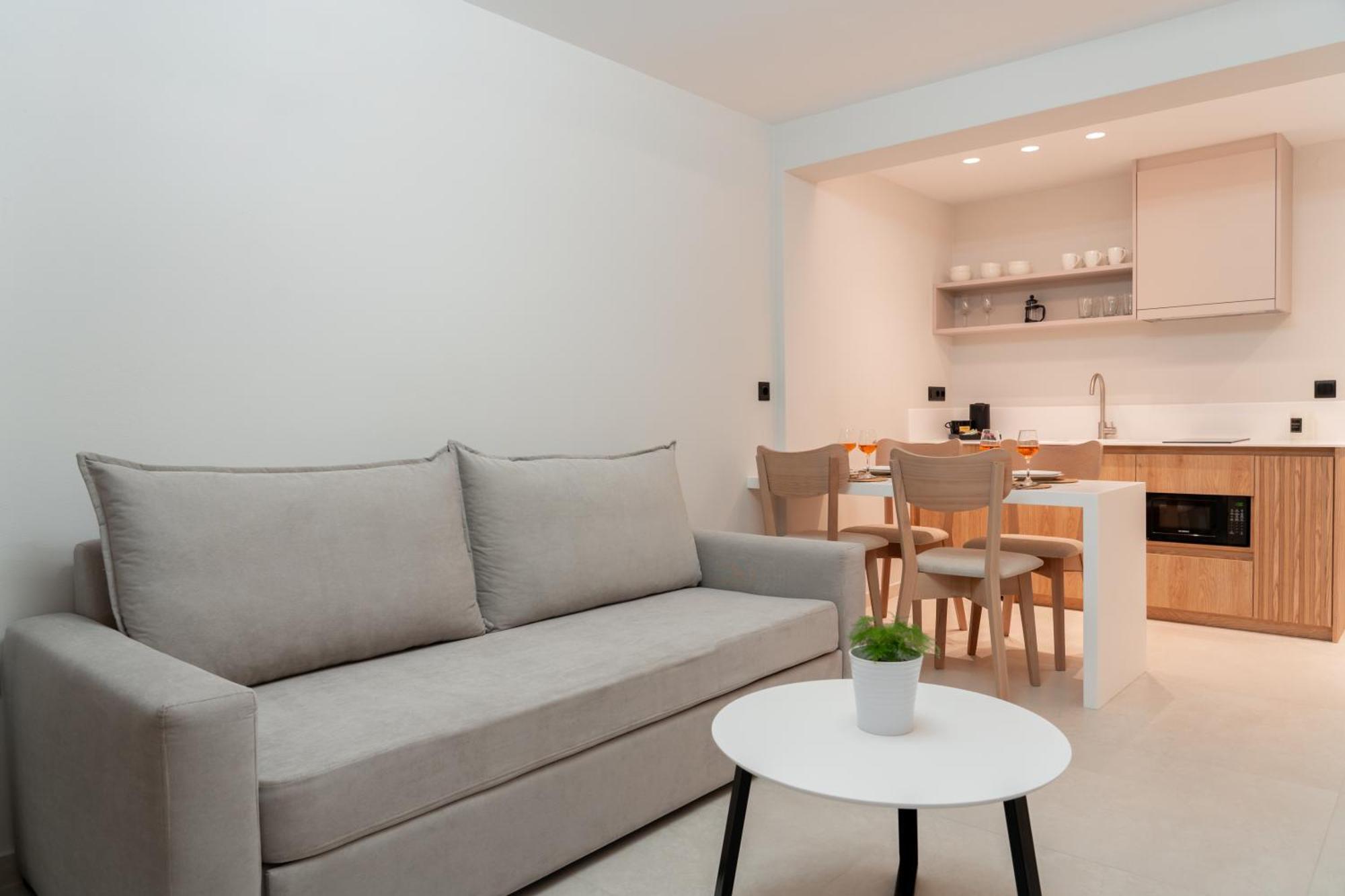 Sealuxe Living Nea Iraklitsa Exterior foto